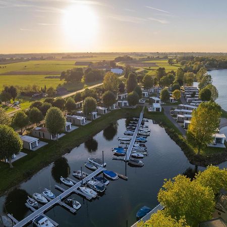 Hotel Marinapark Bad Nederrijn Maurik Exterior foto