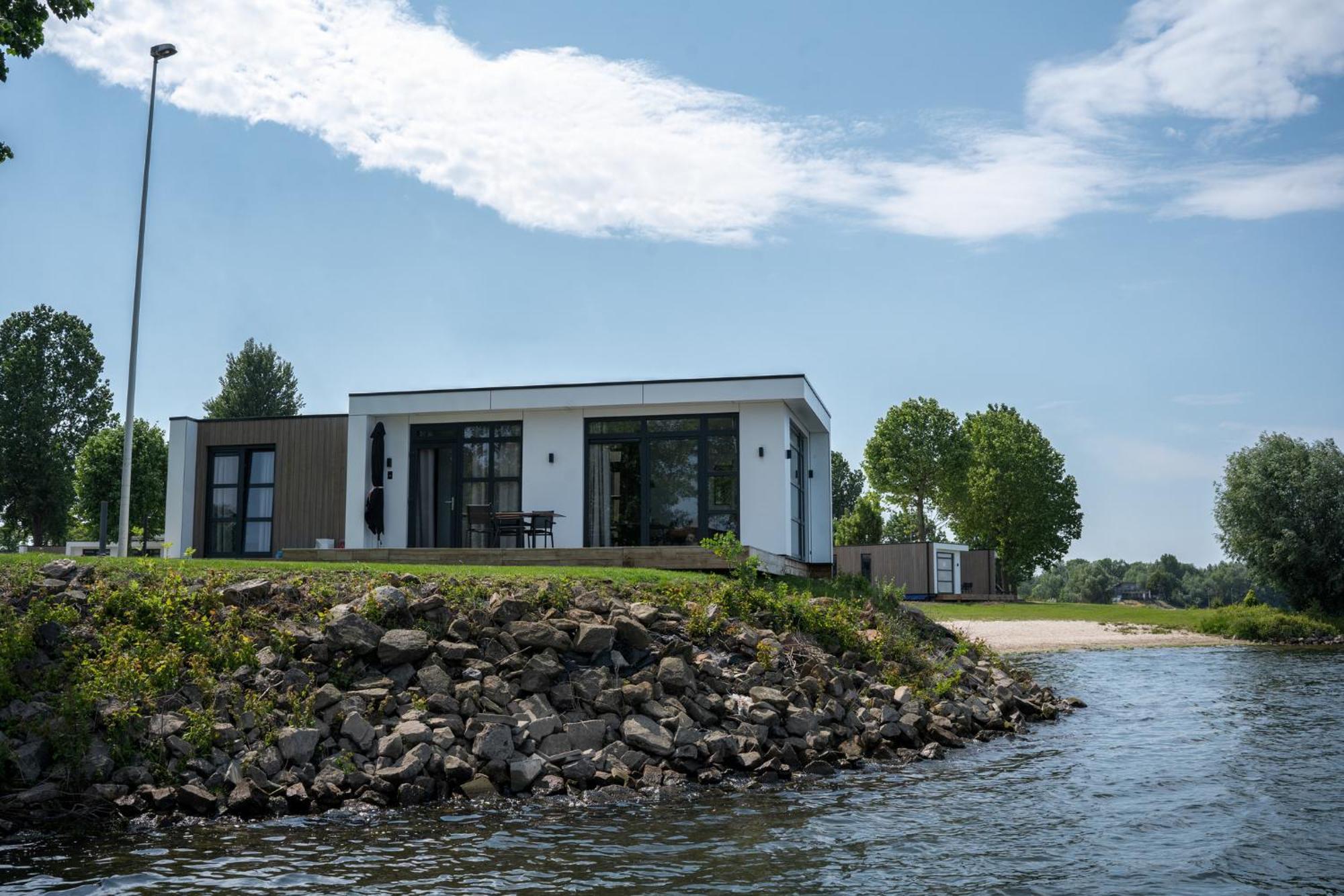 Hotel Marinapark Bad Nederrijn Maurik Exterior foto