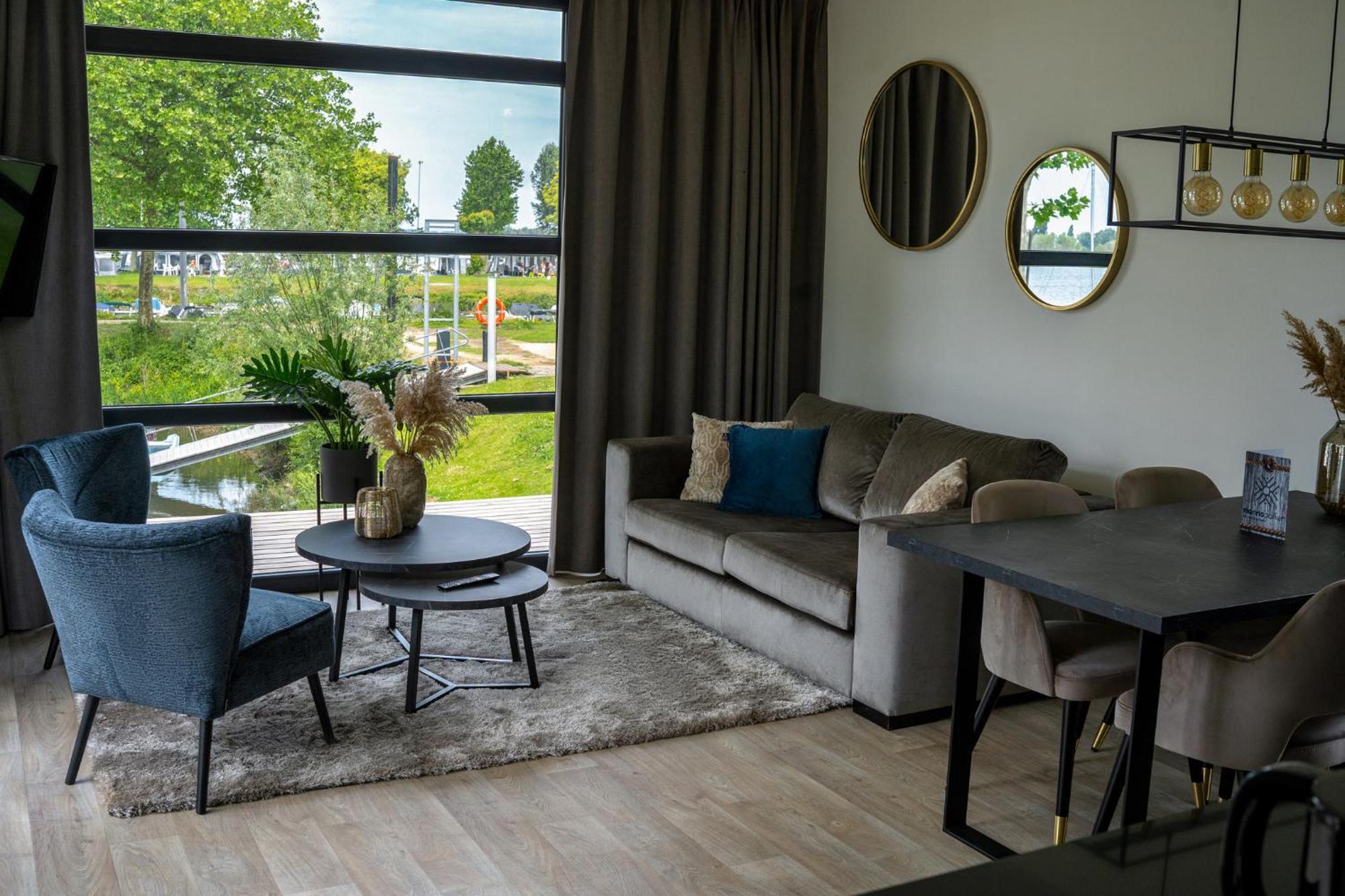 Hotel Marinapark Bad Nederrijn Maurik Exterior foto