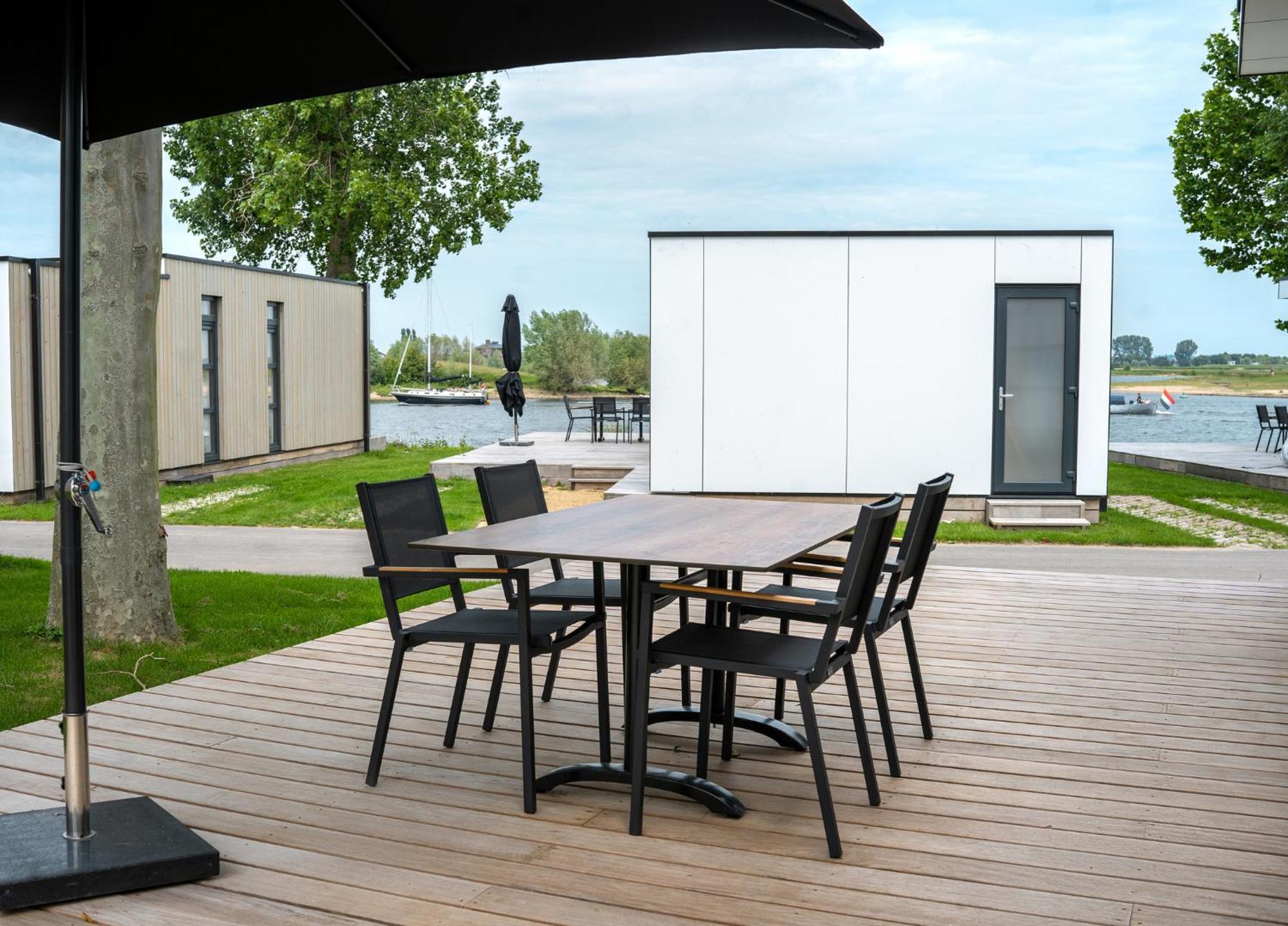 Hotel Marinapark Bad Nederrijn Maurik Exterior foto