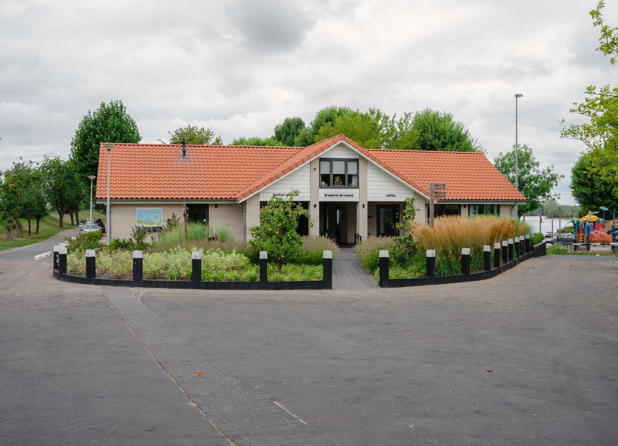 Hotel Marinapark Bad Nederrijn Maurik Exterior foto